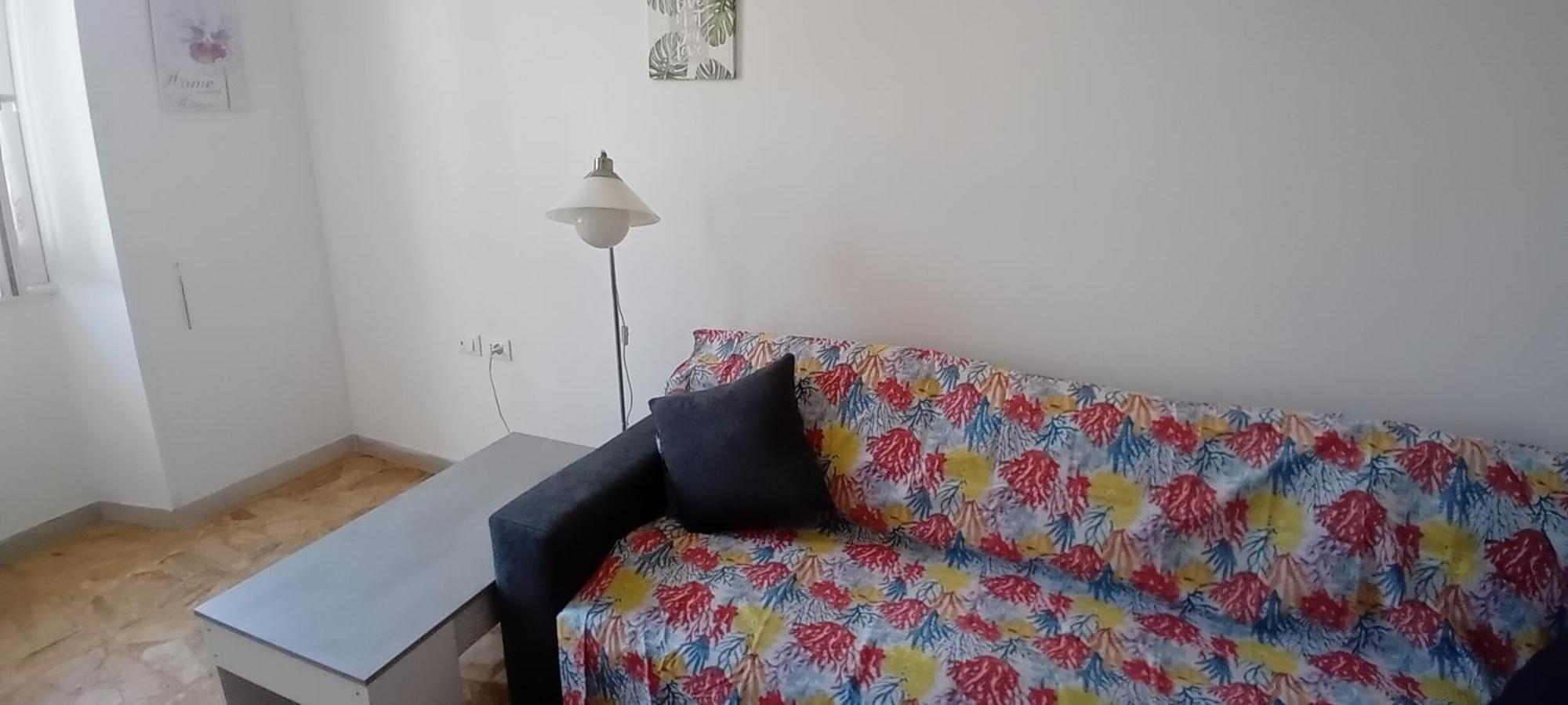 Lägenhet Cosy - 5 Minutes Walk From Colosseum
